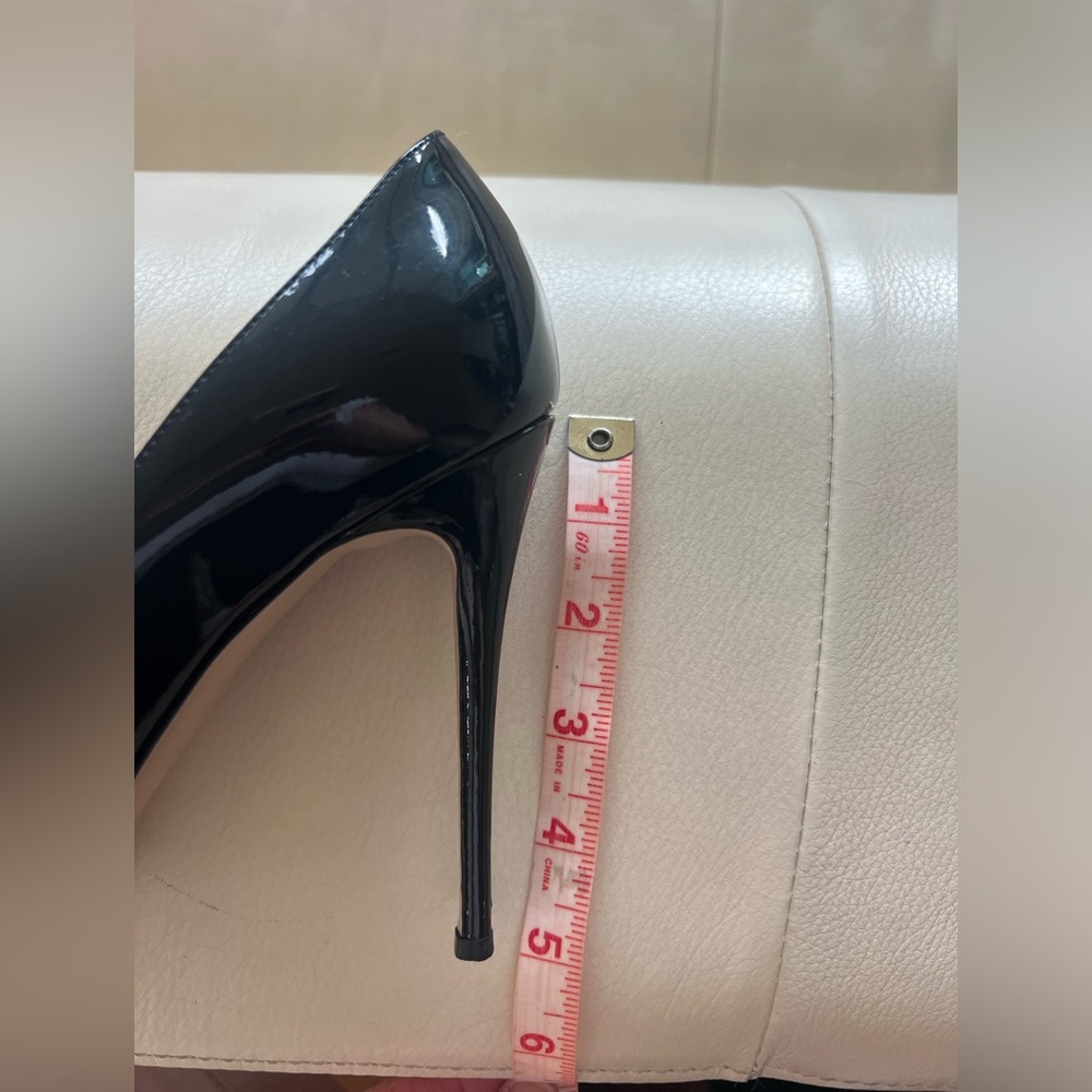 Valentino authentic patent leather bow stiletto heels - Picture 14 of 15